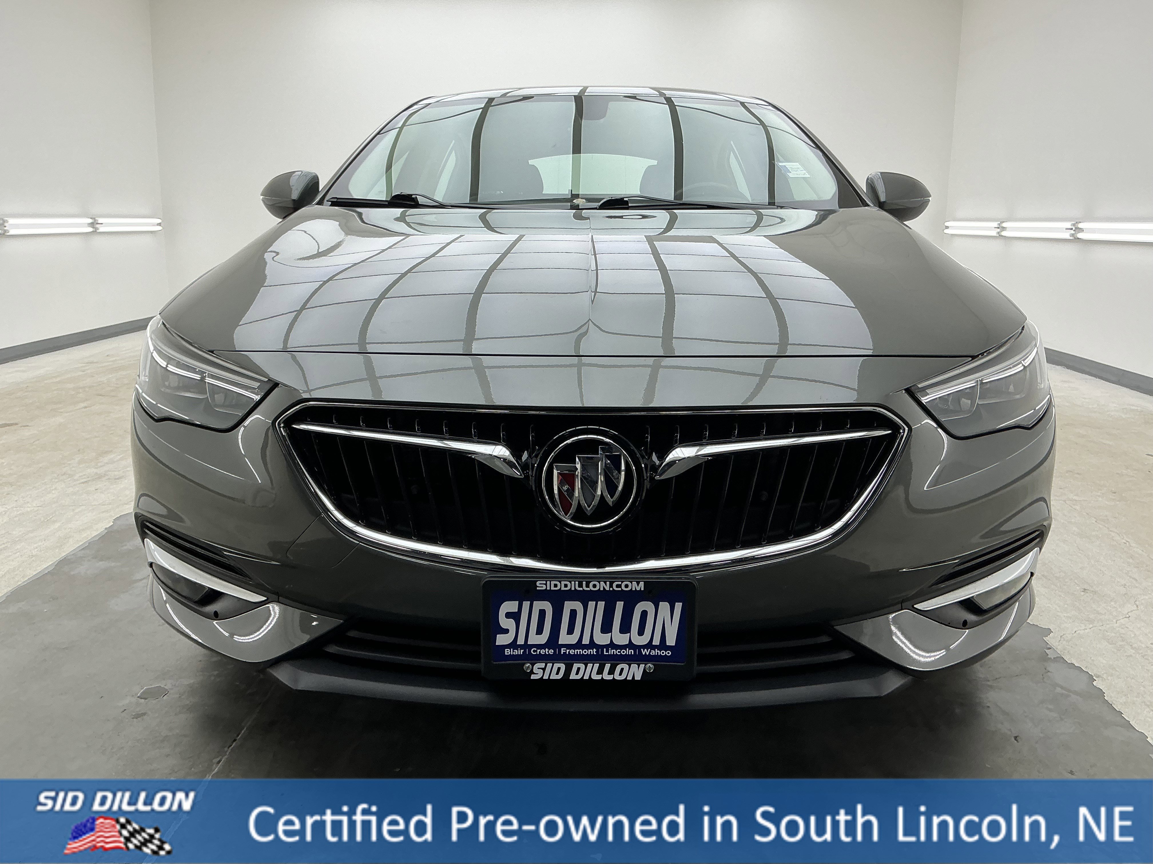buick regal sportback 2018 W04GM6SX2J1126169 image buick regal sportback 2018 W04GM6SX2J1126169 image